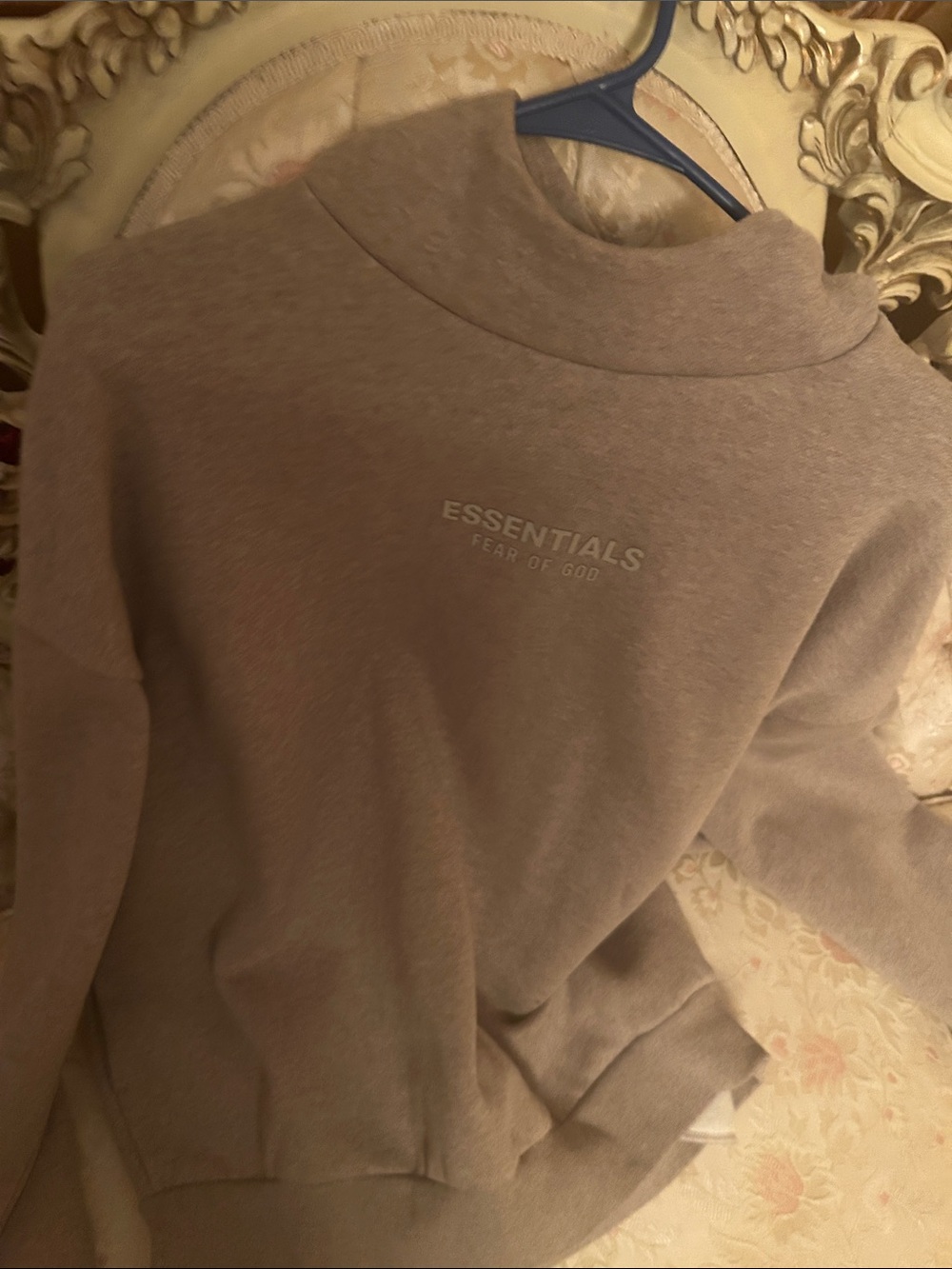 Essentials Men Sweater in Taupe